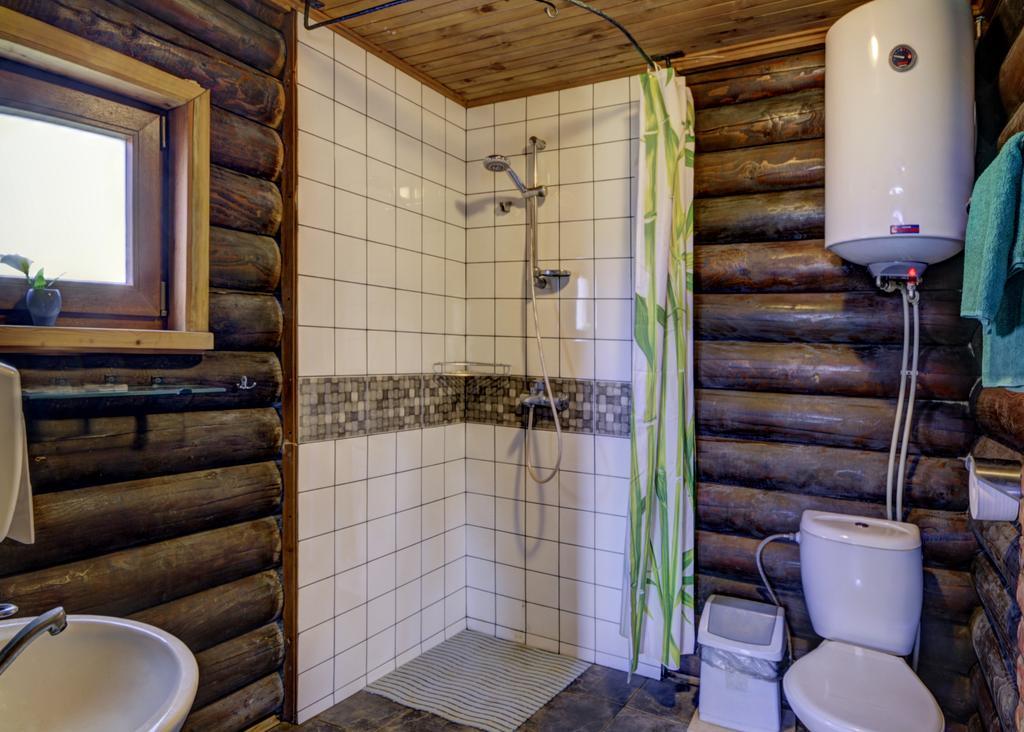 Gasthaus Zemsodis Plunge Zimmer foto