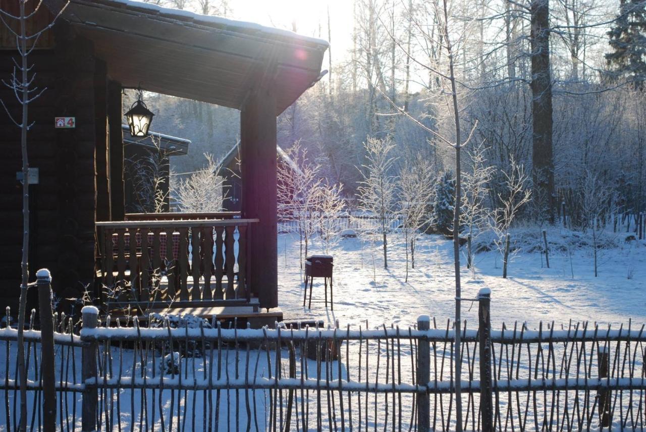 Gasthaus Zemsodis Plunge Exterior foto